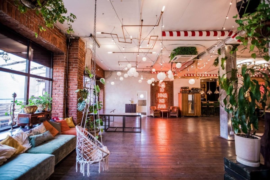 Фотография 5 площадки Большой уютный лофт с верандой на Нижегородской — 290 м²