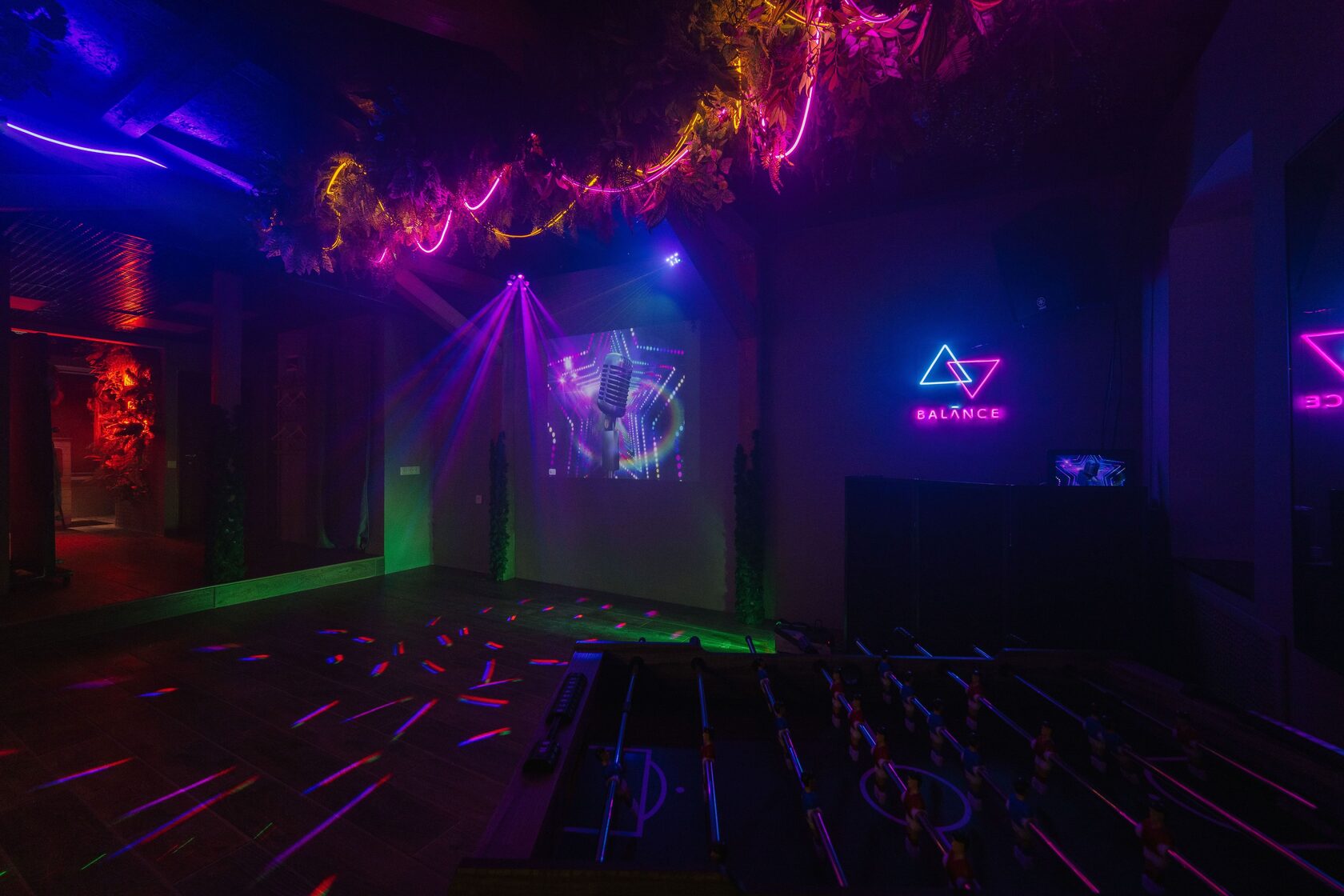 Фотография 13 площадки Современный лофт с зонированием у Бауманской — 110 м²