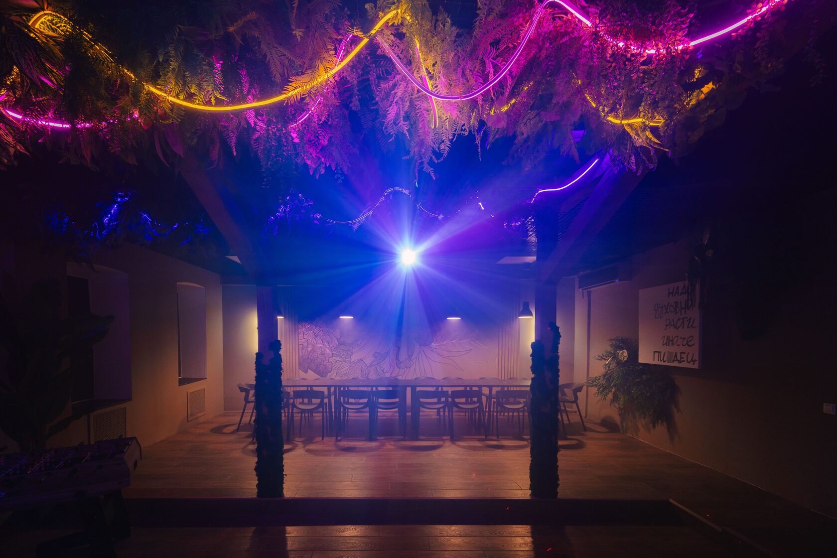 Фотография 15 площадки Современный лофт с зонированием у Бауманской — 110 м²