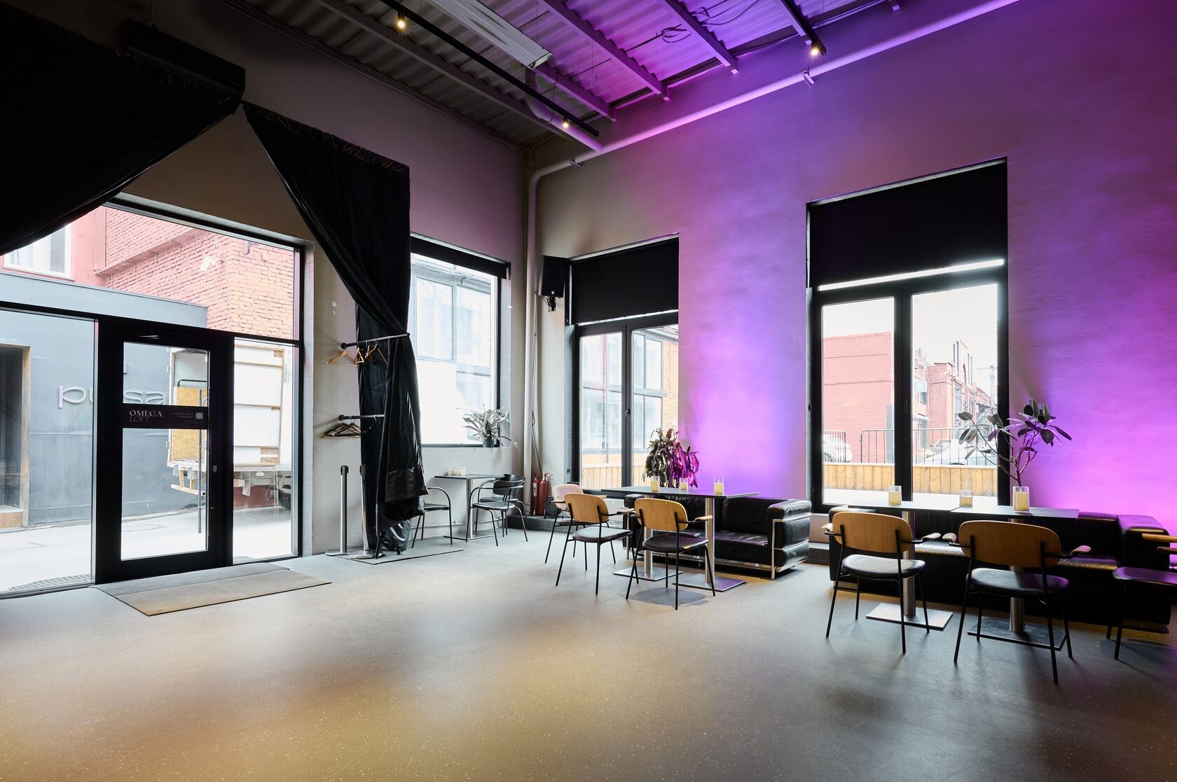 Фотография 6 площадки Атмосферный лофт с террасой и камином у Белорусской