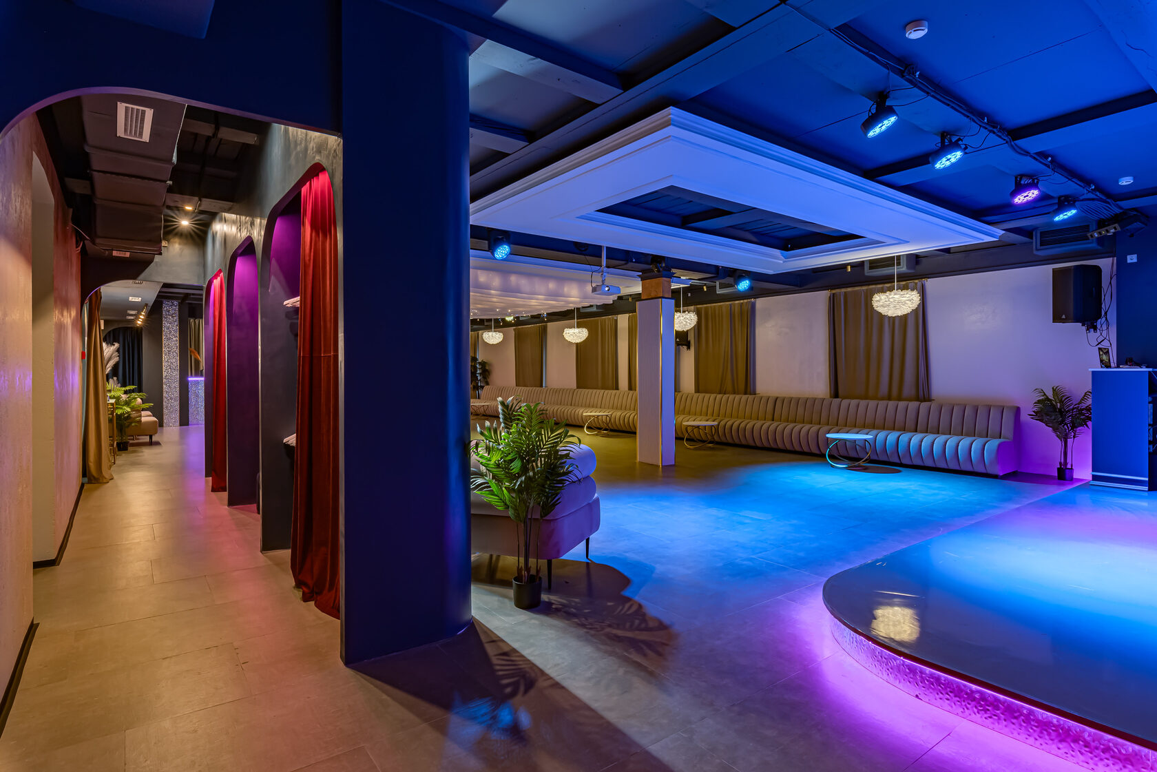 Фотография 14 площадки Элегантный зал со сценой у Бауманской