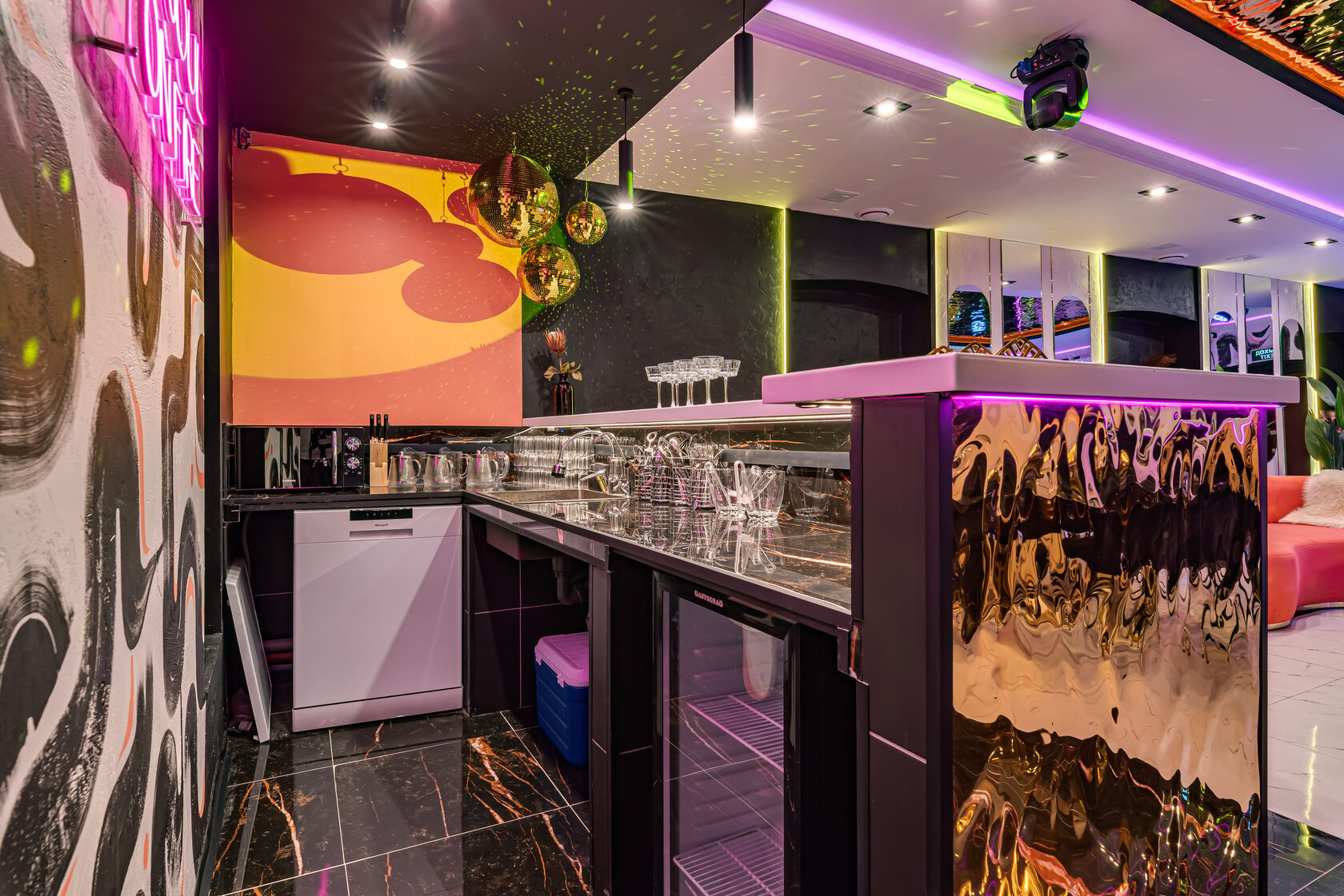 Фотография 17 площадки Стильный поп‑арт лофт у Бауманской