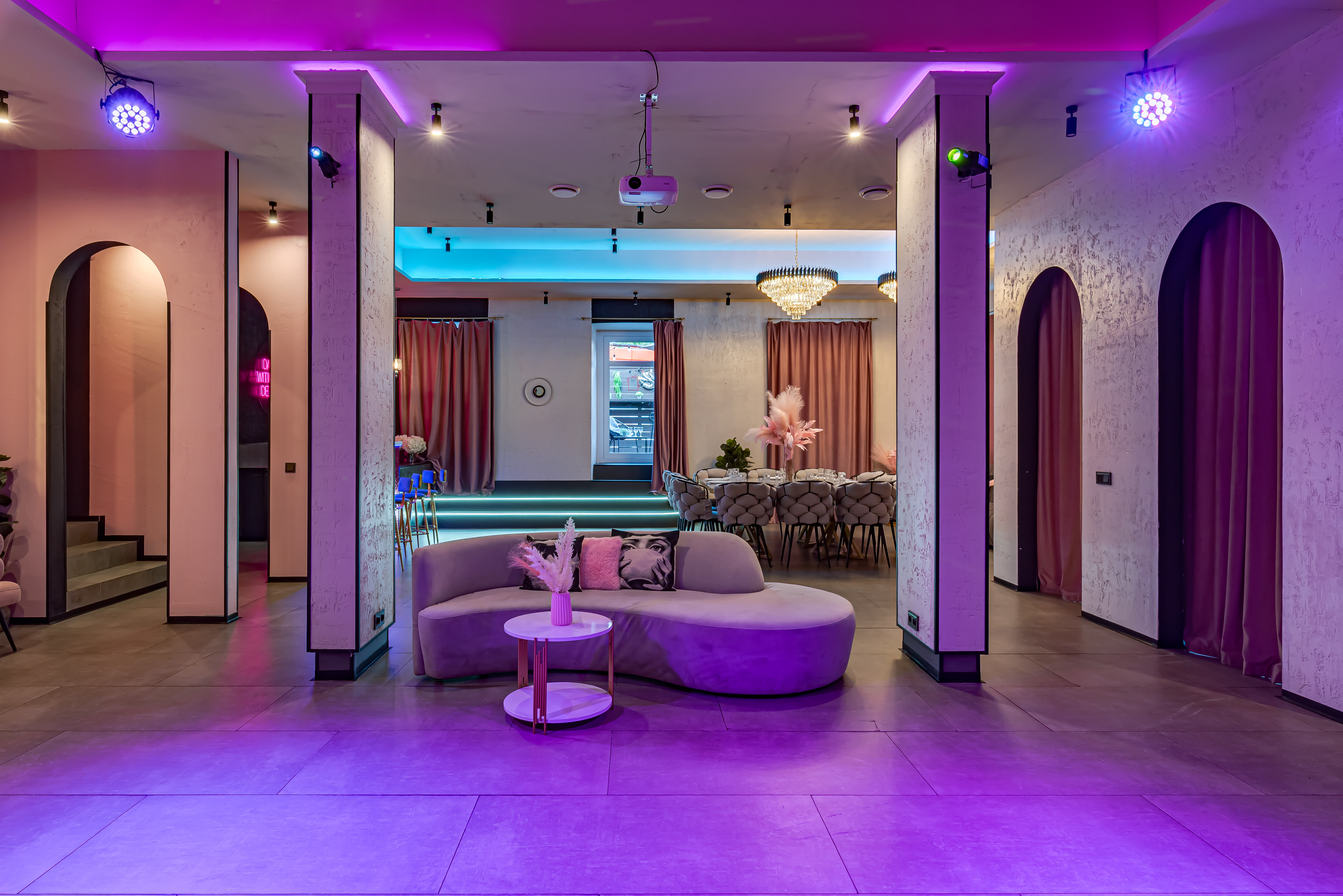 Фотография 13 площадки Уютный стильный зал РАССВЕТ у Бауманской