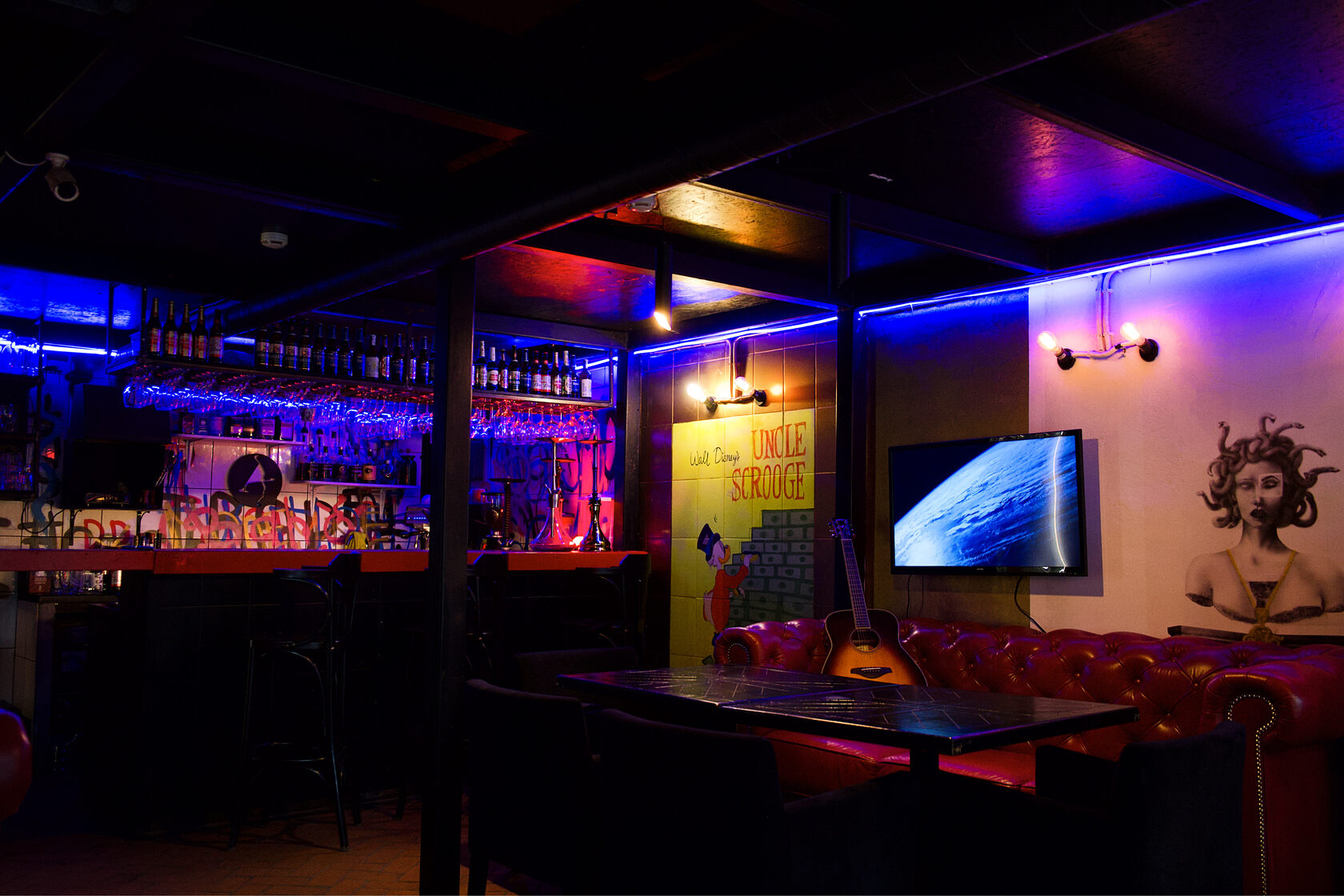 Фотография 3 площадки LoftBar22 на Бауманской: 2 этажа и веранда, 100 м²