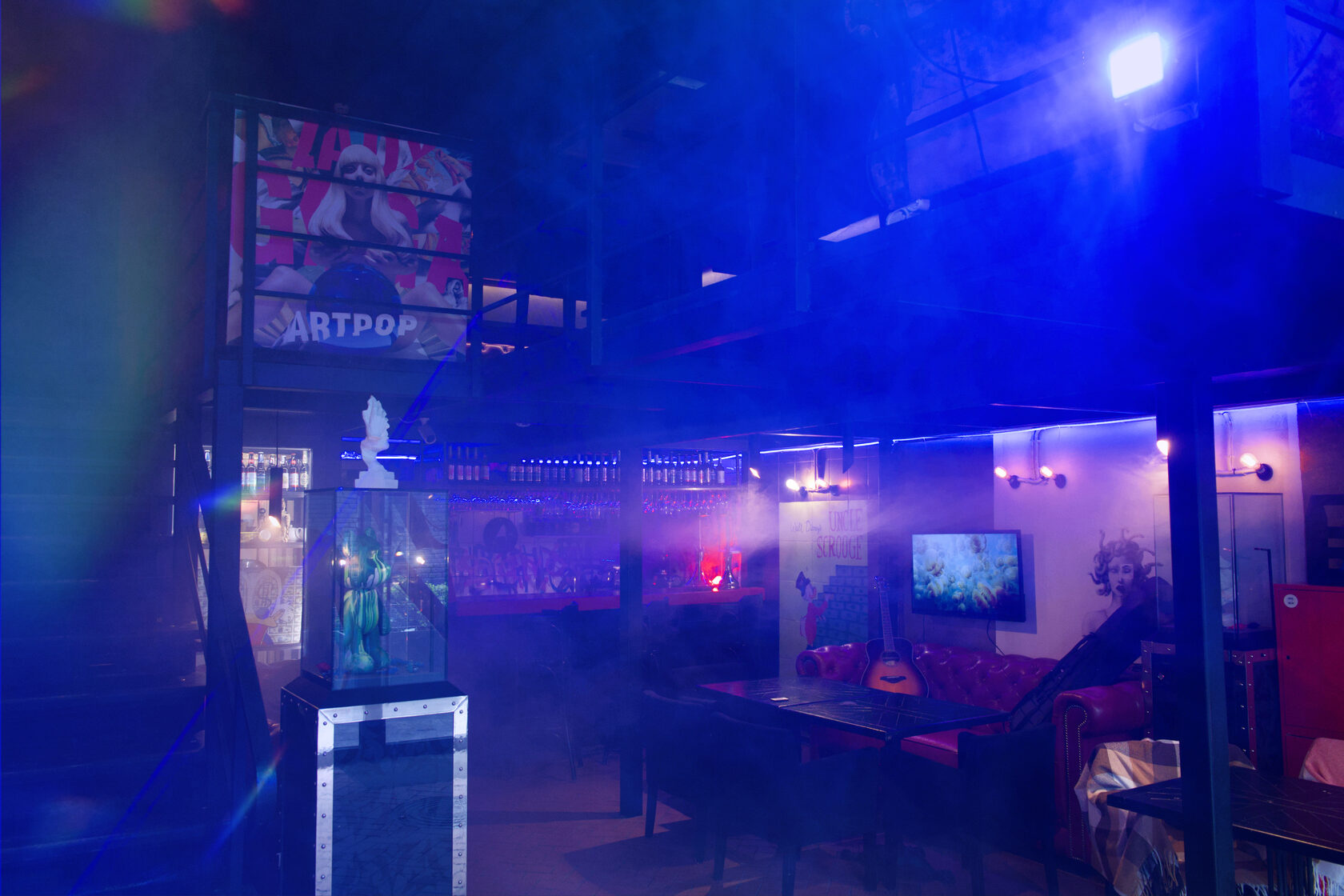 Фотография 9 площадки LoftBar22 на Бауманской: 2 этажа и веранда, 100 м²