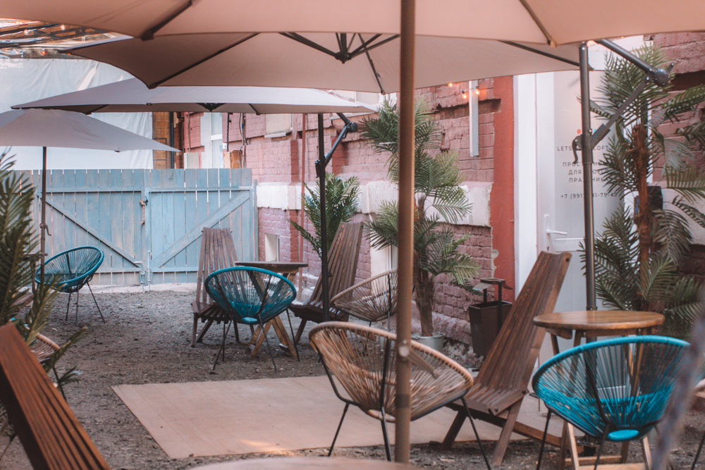 Фотография 16 площадки Hawaii House на Бауманской: двухуровневый лофт с верандой, 390 м²