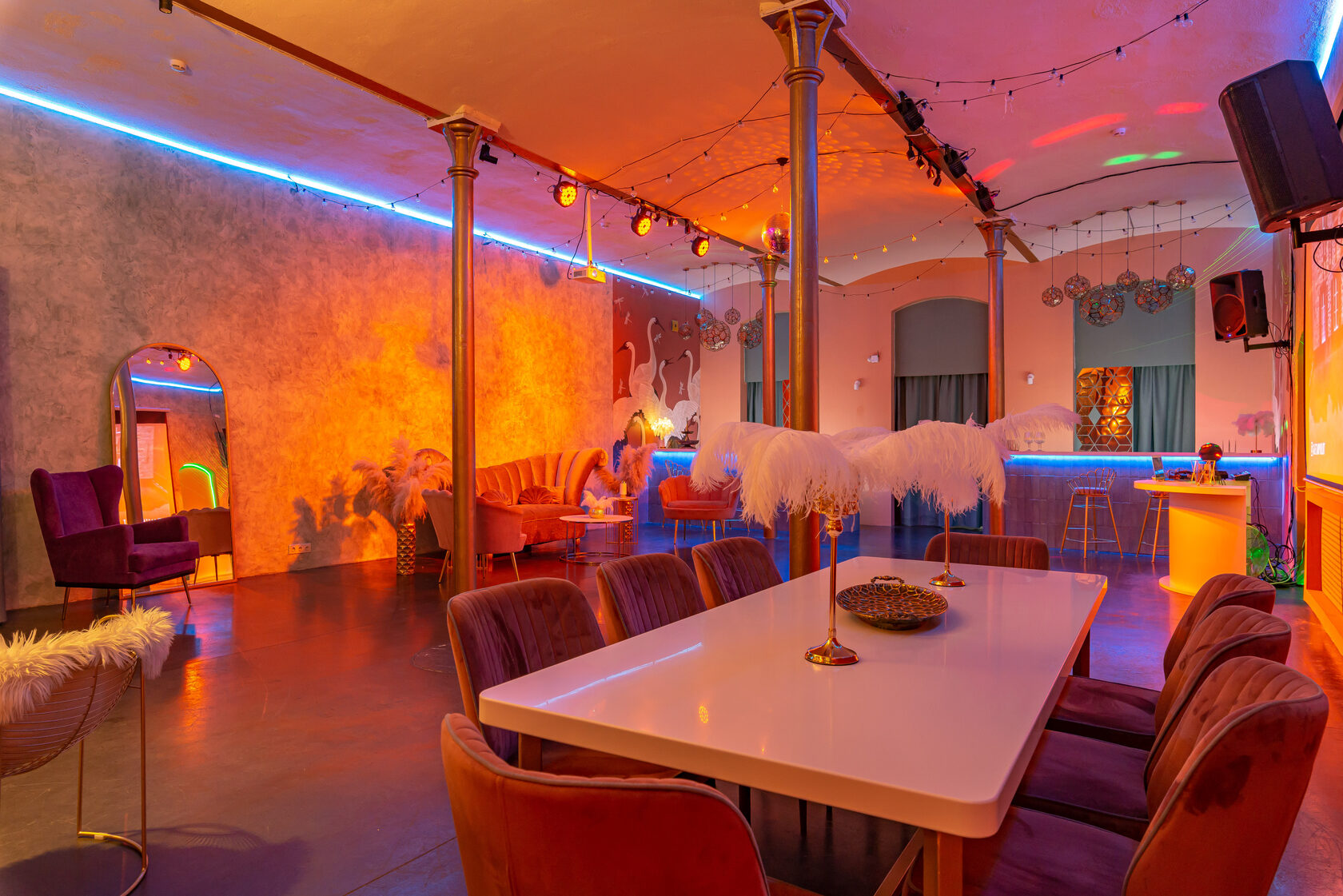 Фотография 11 площадки МАЙ Мемфис на Бауманской: элегантный зал 135 м²