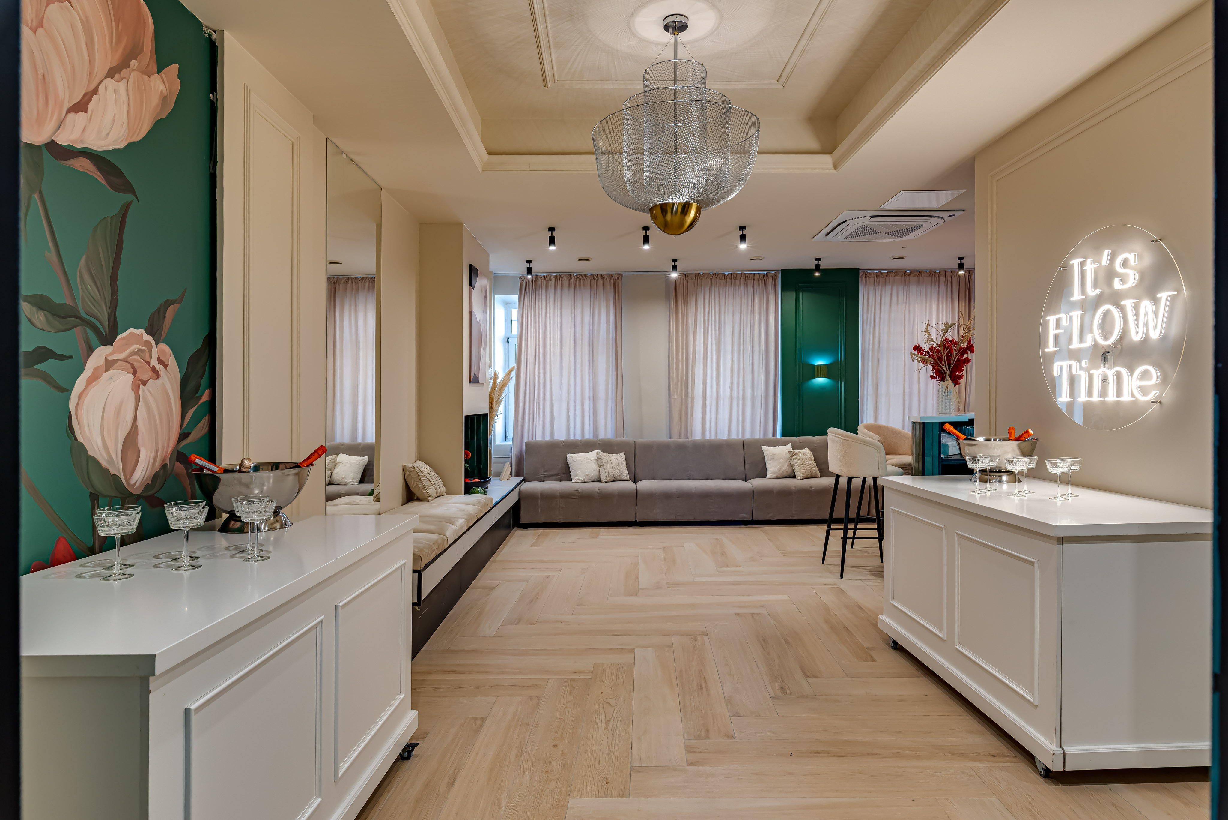 Фотография 6 площадки ФЛОУ на Бутырской: светлый зал 154 м²