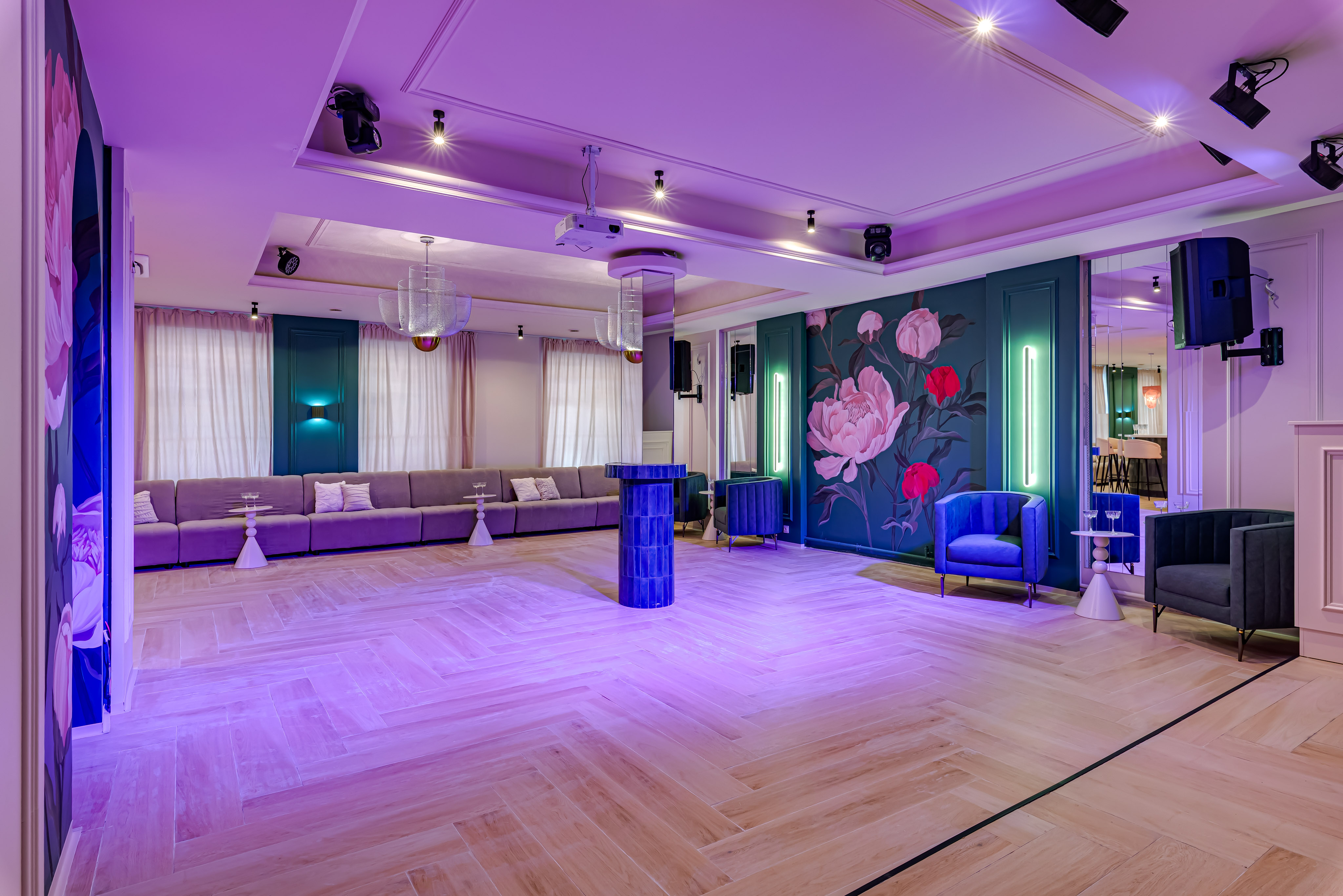 Фотография 7 площадки ФЛОУ на Бутырской: светлый зал 154 м²