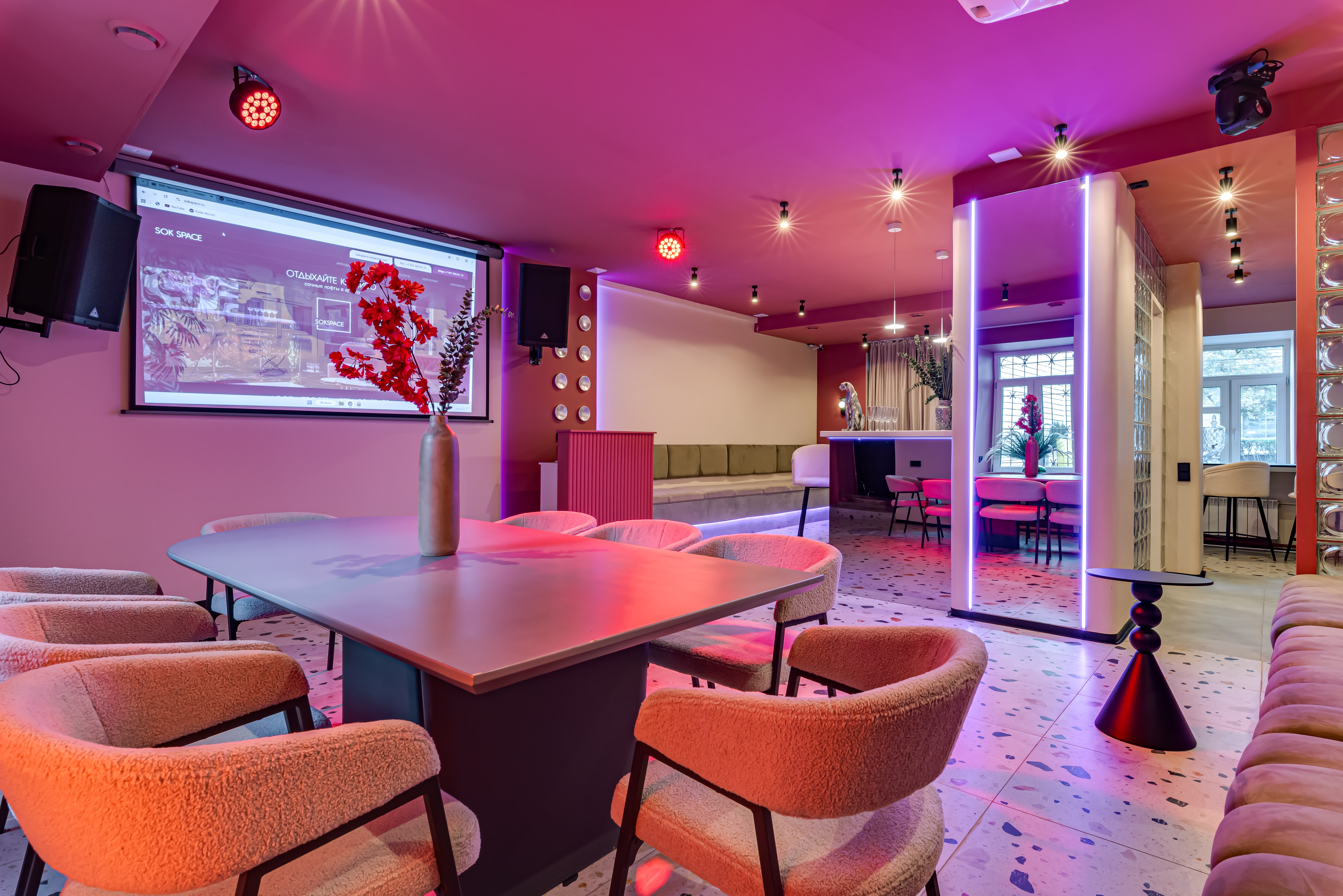 Фотография 5 площадки МОЙ ПЕРВЫЙ на Дмитровской: индустриальный зал 70 м² с верандой