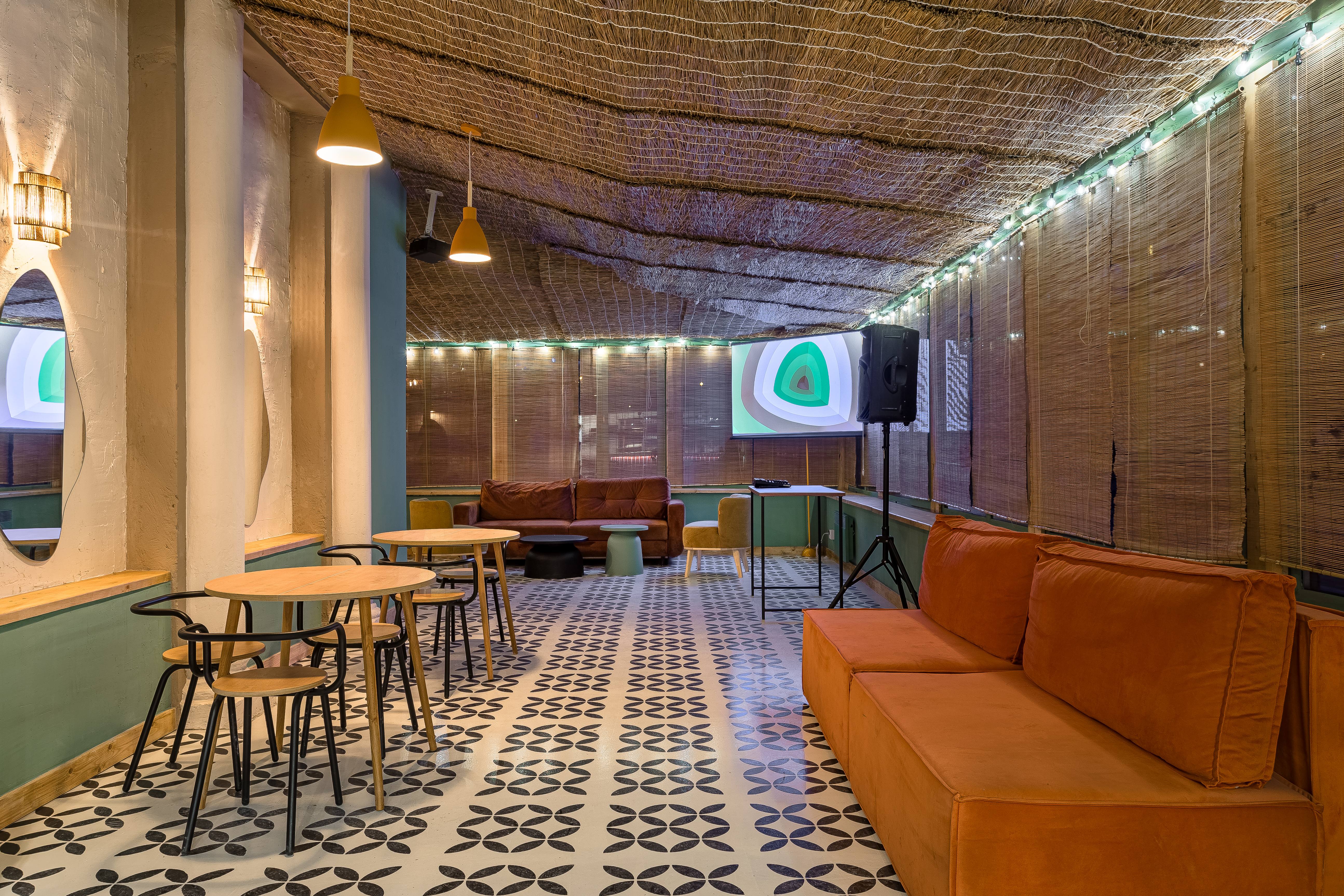 Фотография 5 площадки Виола Восточная в Сокольниках: панорамные окна, 80 м²