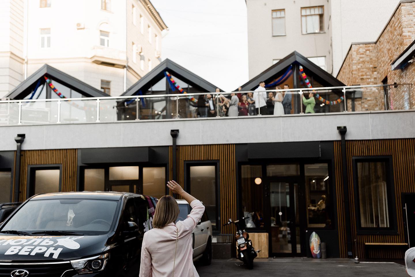 Фотография 6 площадки Мансарда на Чистых прудах: светлый зал с верандой, 150 м²