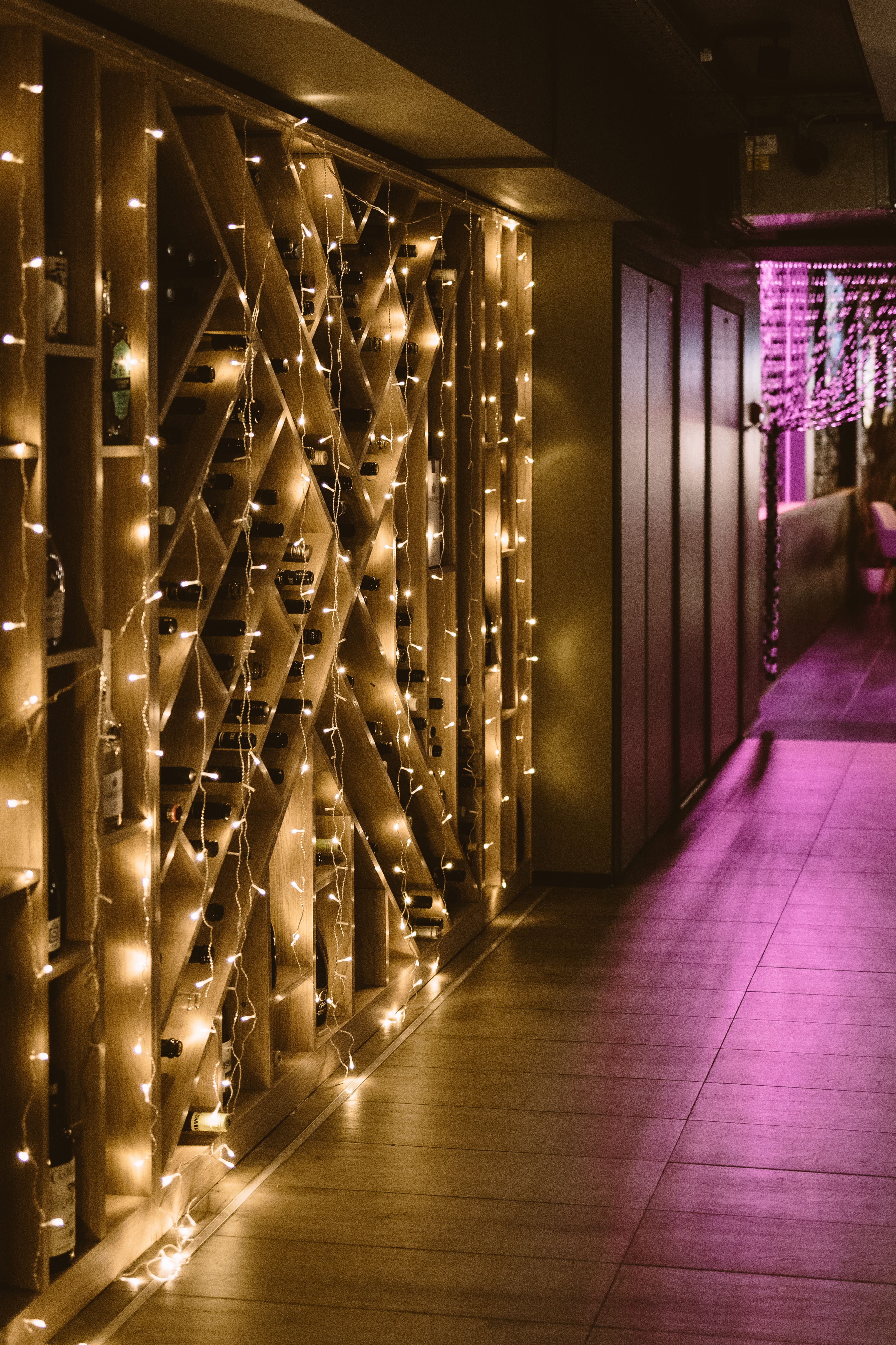 Фотография 7 площадки Интеллигентный бар на Таганской с верандой 340 м²