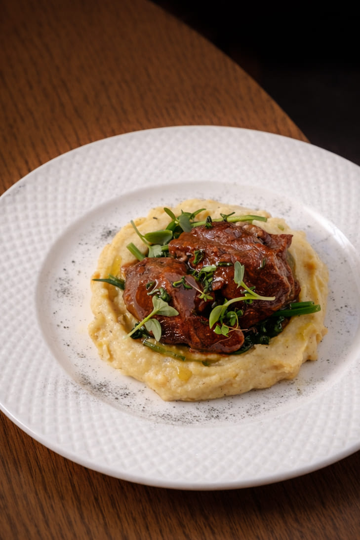 Фотография 24 площадки Интеллигентный бар на Таганской с верандой 340 м²