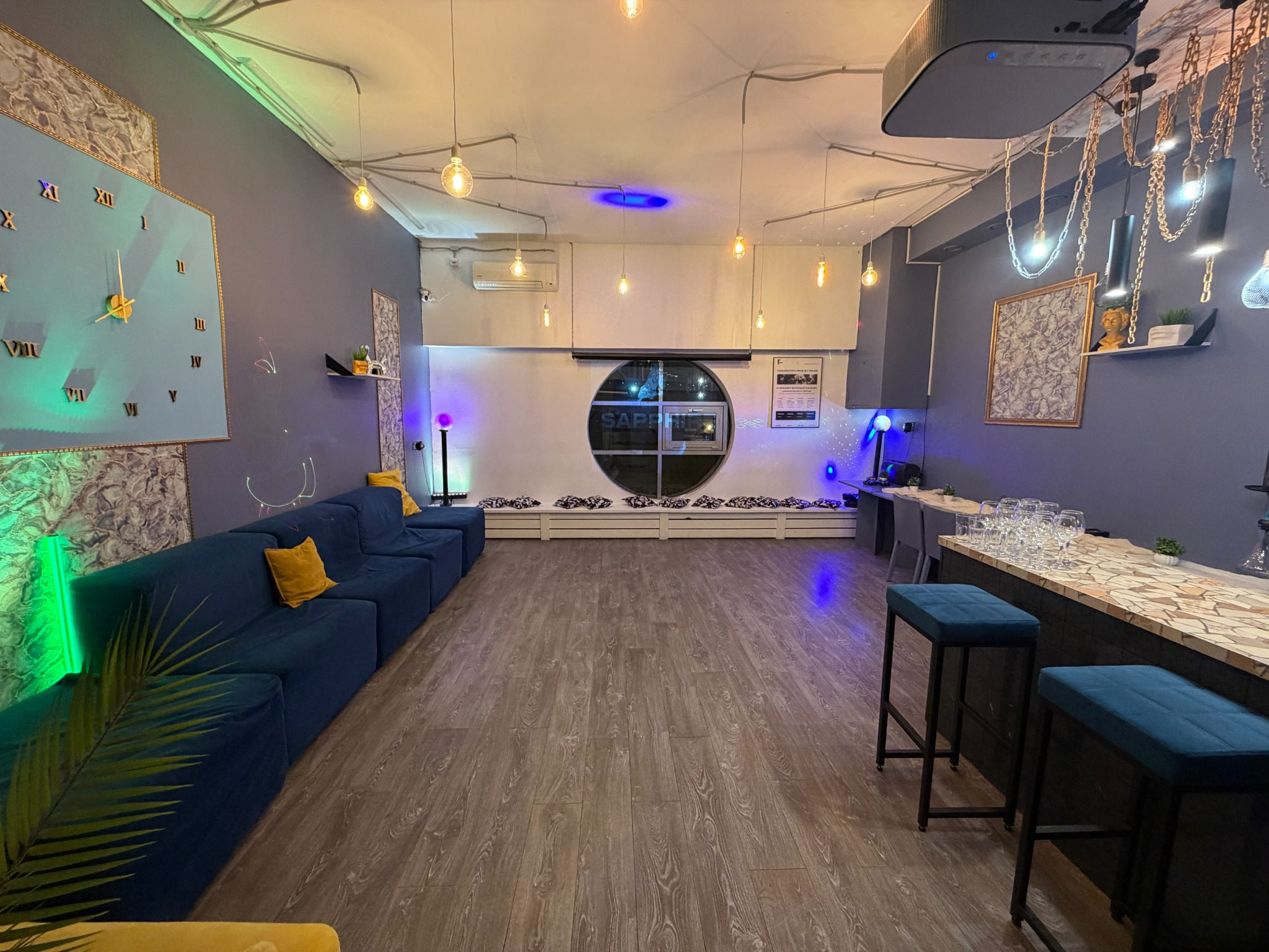 Фотография 5 площадки Яркий, классический лофт с караоке, 8 минут от метро