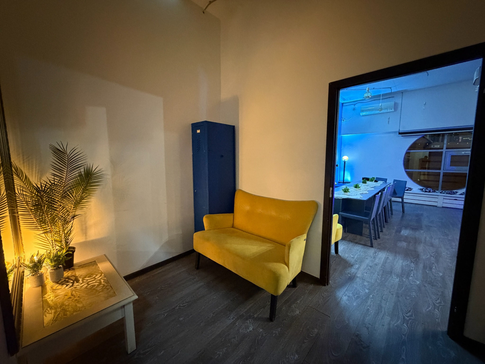 Фотография 11 площадки Яркий, классический лофт с караоке, 8 минут от метро