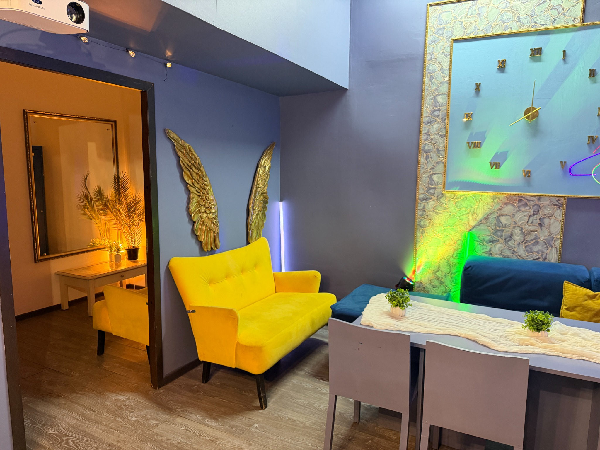 Фотография 9 площадки Яркий, классический лофт с караоке, 8 минут от метро