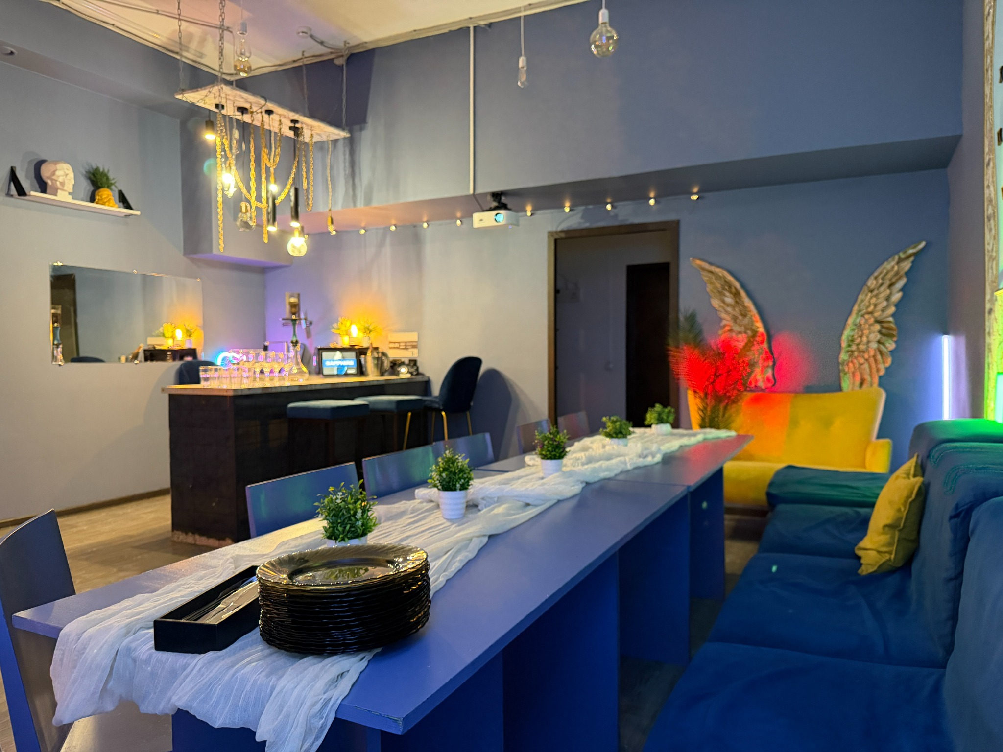 Фотография 8 площадки Яркий, классический лофт с караоке, 8 минут от метро