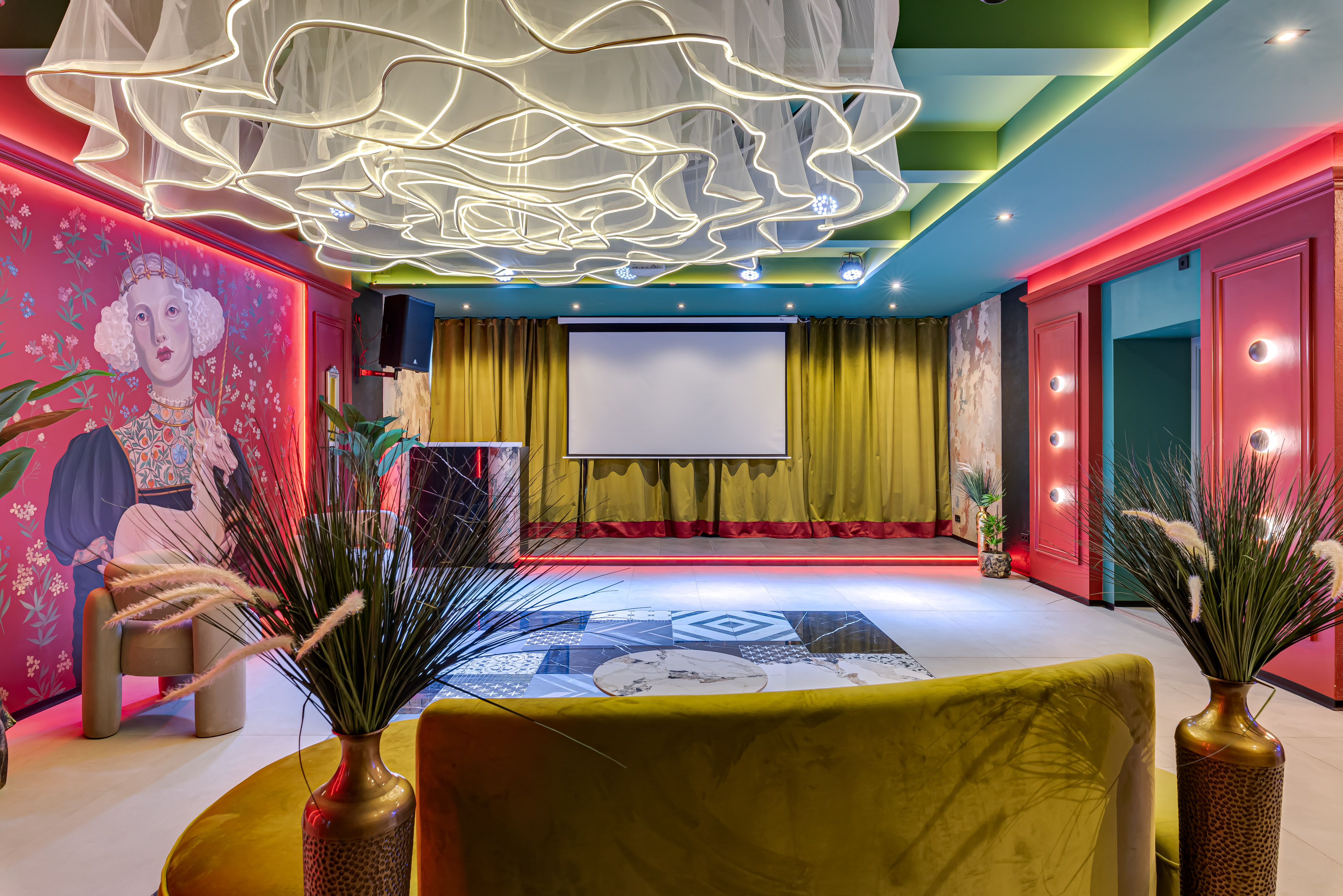 Фотография 3 площадки Стильный лофт с балконами на Дмитровской