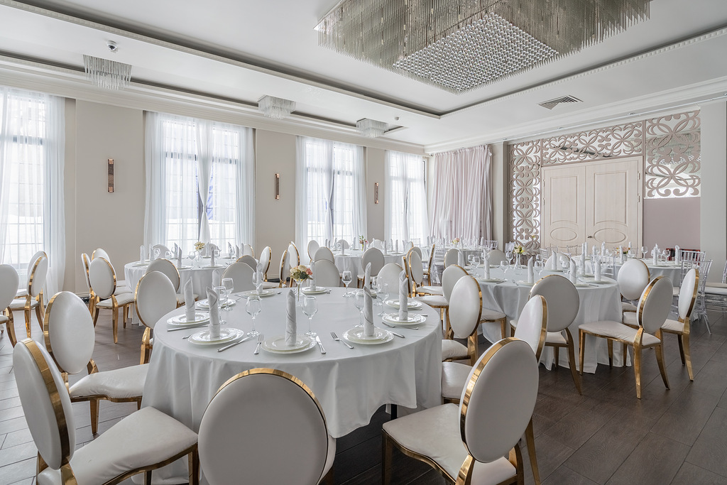 Фотография 6 площадки Карло Холл