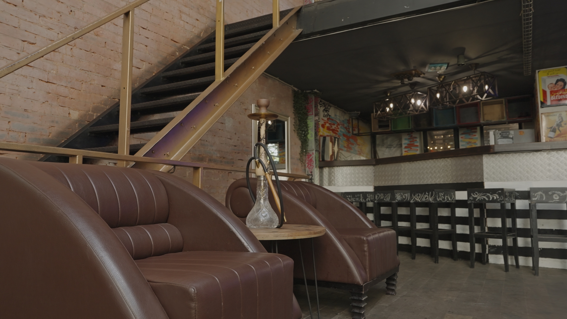 Фотография 3 площадки Двухуровневое арт-пространство с верандой