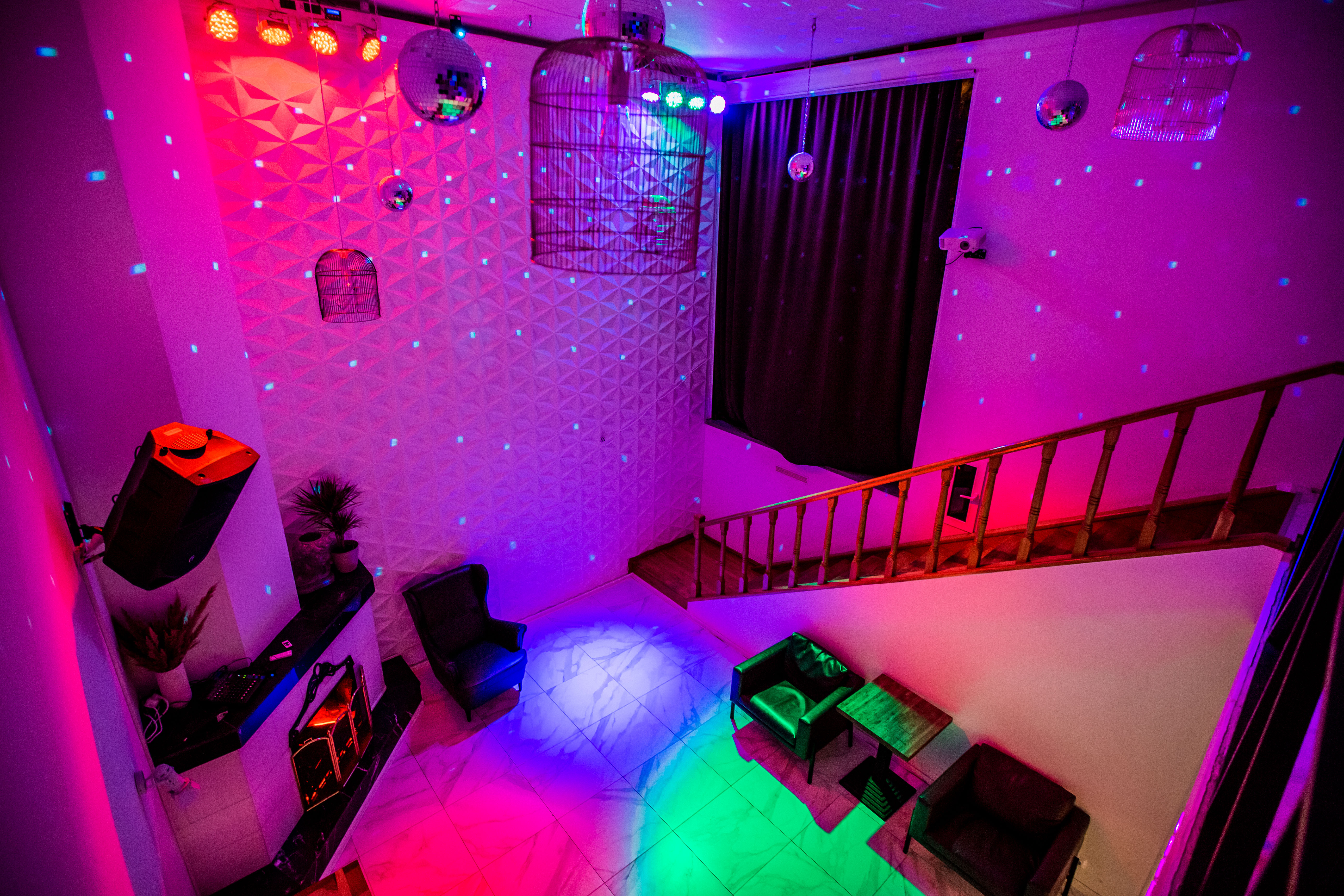 Фотография 3 площадки Светлый лофт со своей верандой