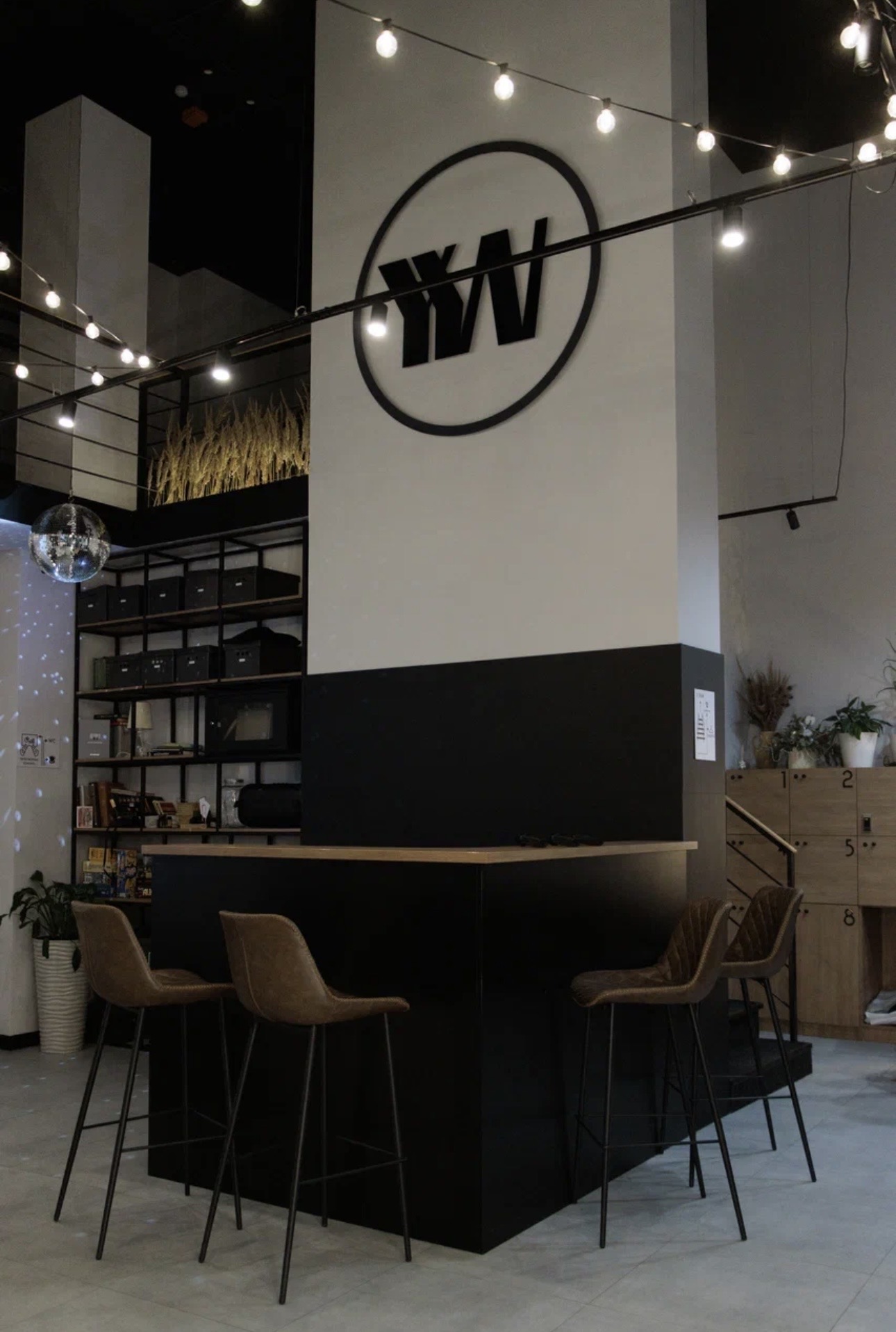 Фотография 3 площадки Стильный лофт с панорамными окнами