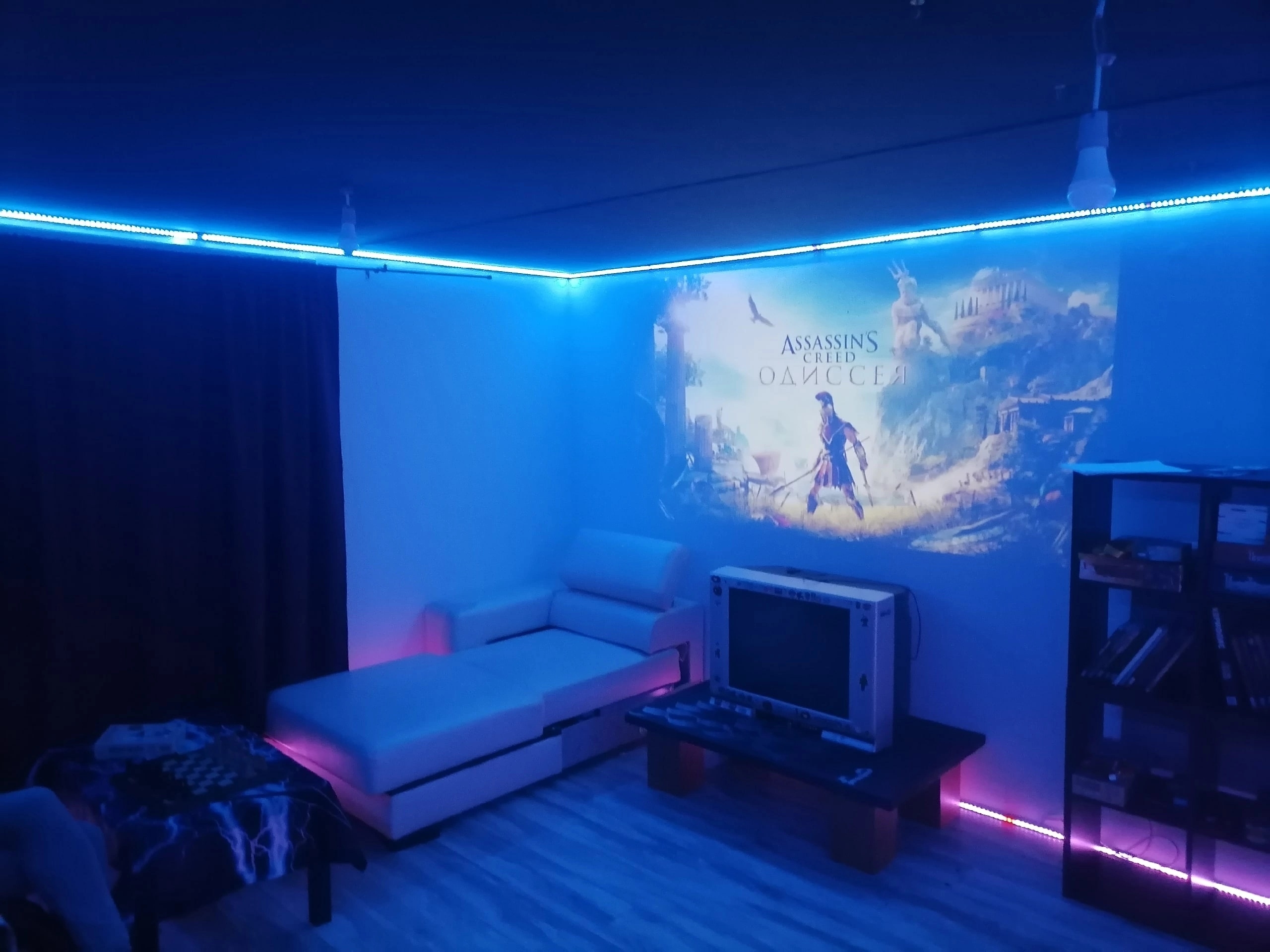 Фотография 2 площадки Двухэтажный мини-лофт бар на Угрешской