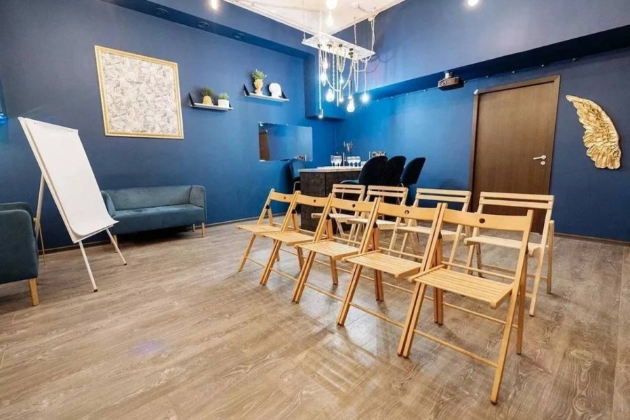 Фотография 9 площадки Яркий, классический лофт с караоке, 8 минут от метро