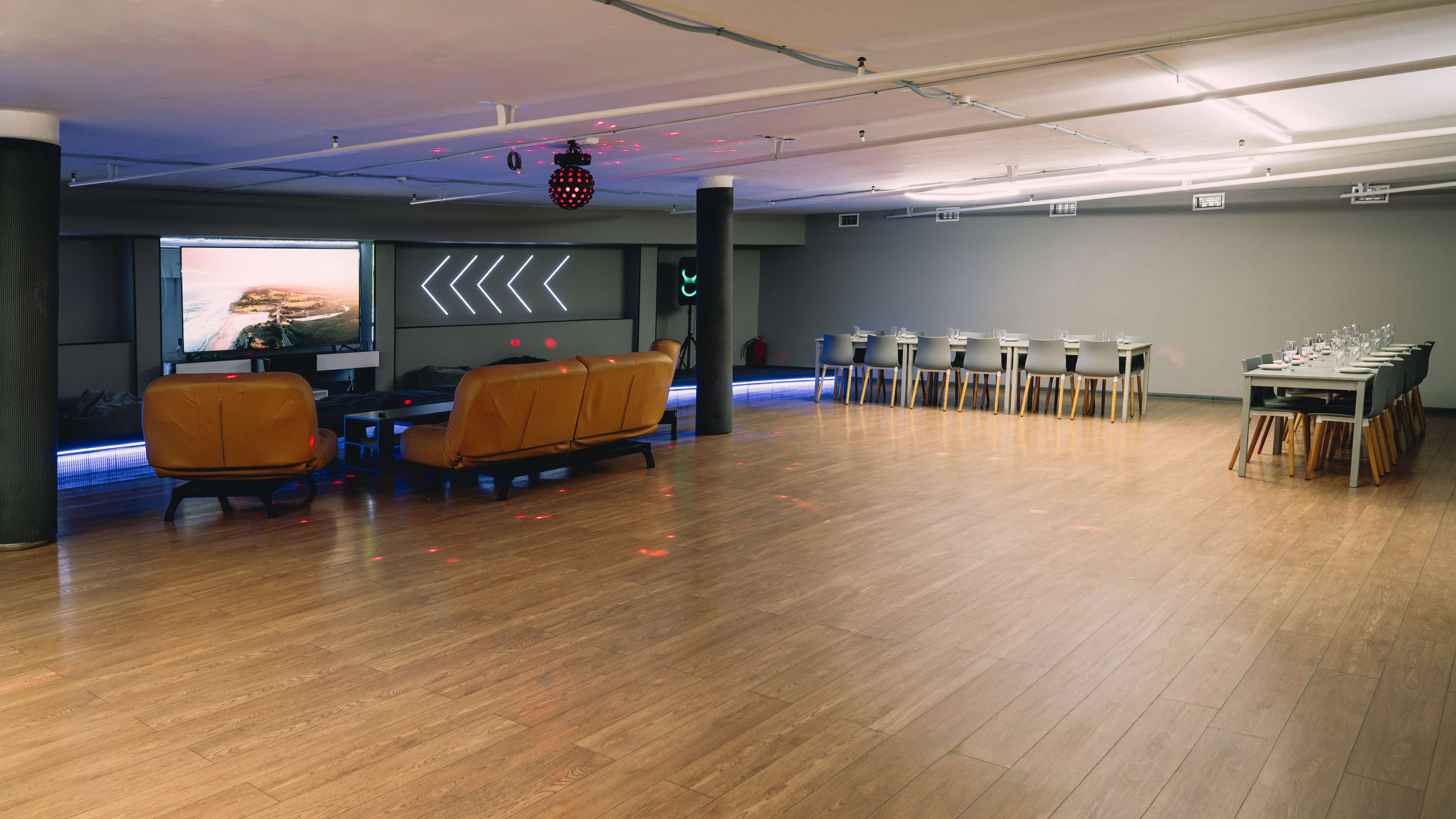 Фотография 6 площадки Лофт 170 кв.м танцев и вечеринок