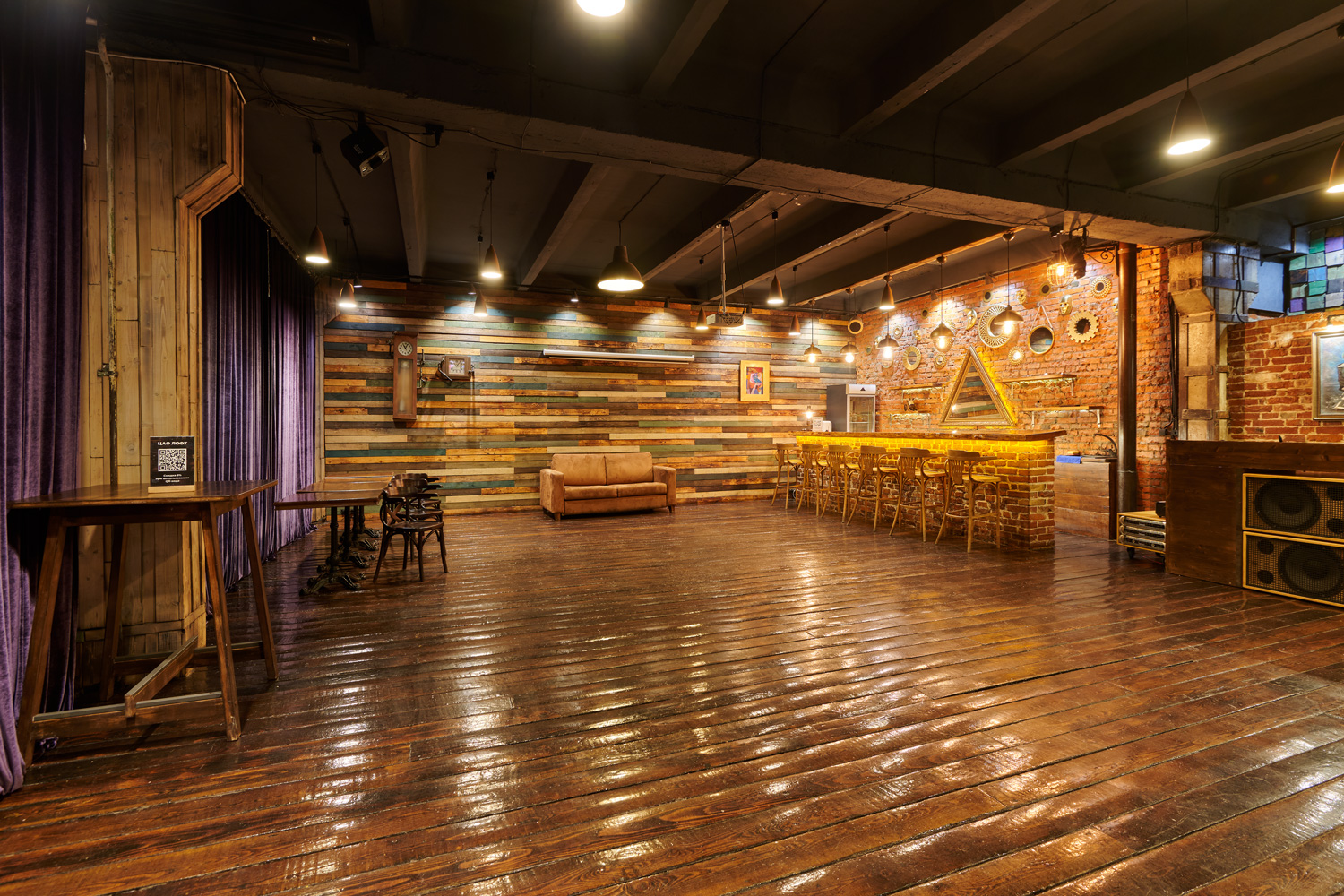 Фотография 1 площадки Стильный лофт с верандой на Нагатинской