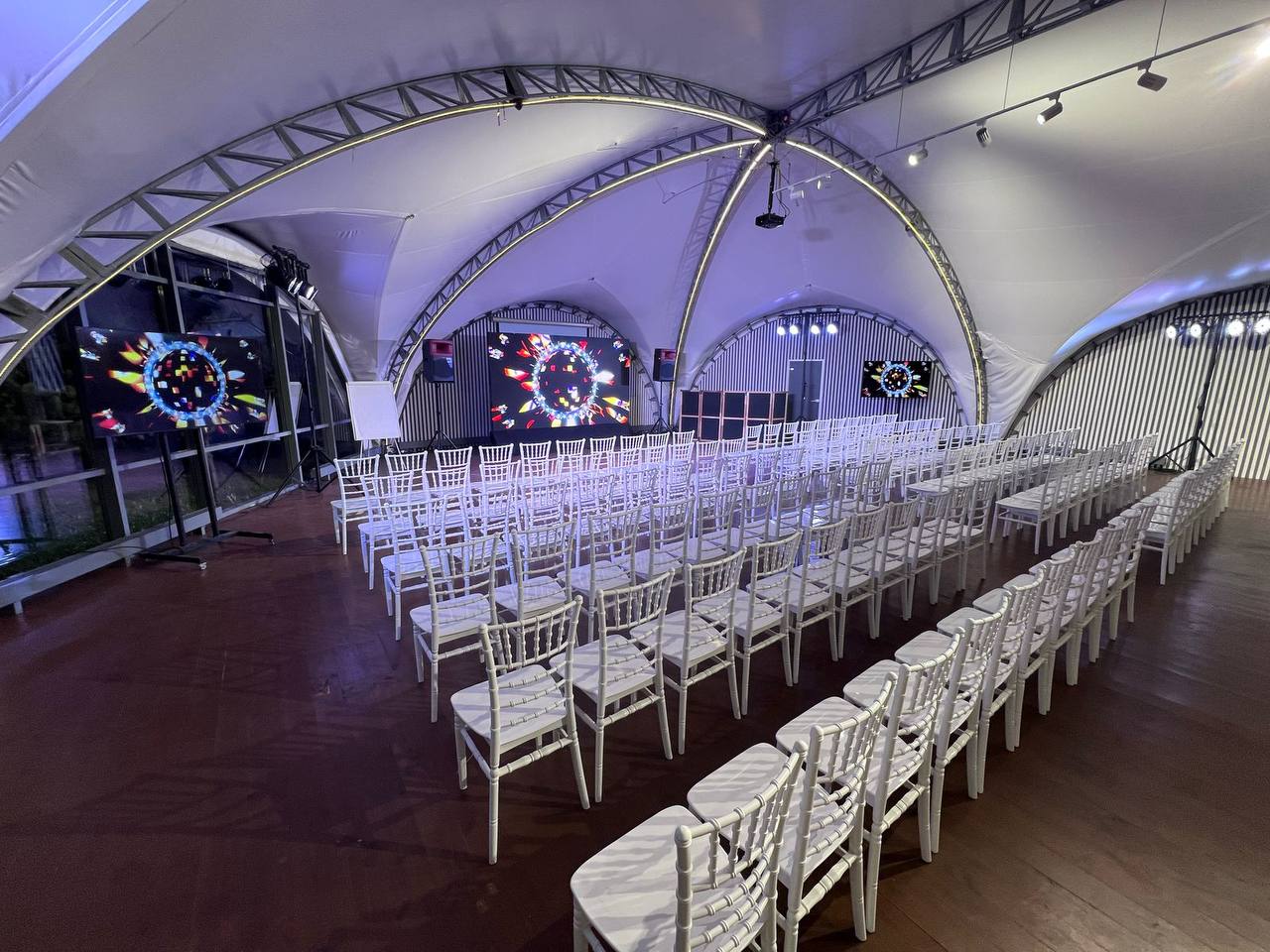 Фотография 6 площадки Загородный банкетный зал при отеле