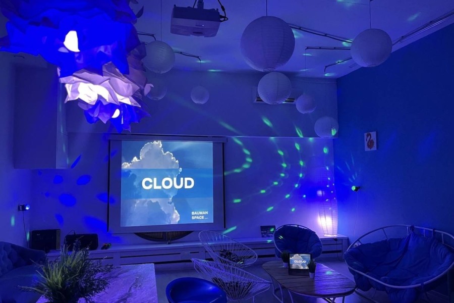 Фотография 8 площадки Светлый лофт с караоке и подвесным креслом, 8 минут от метро