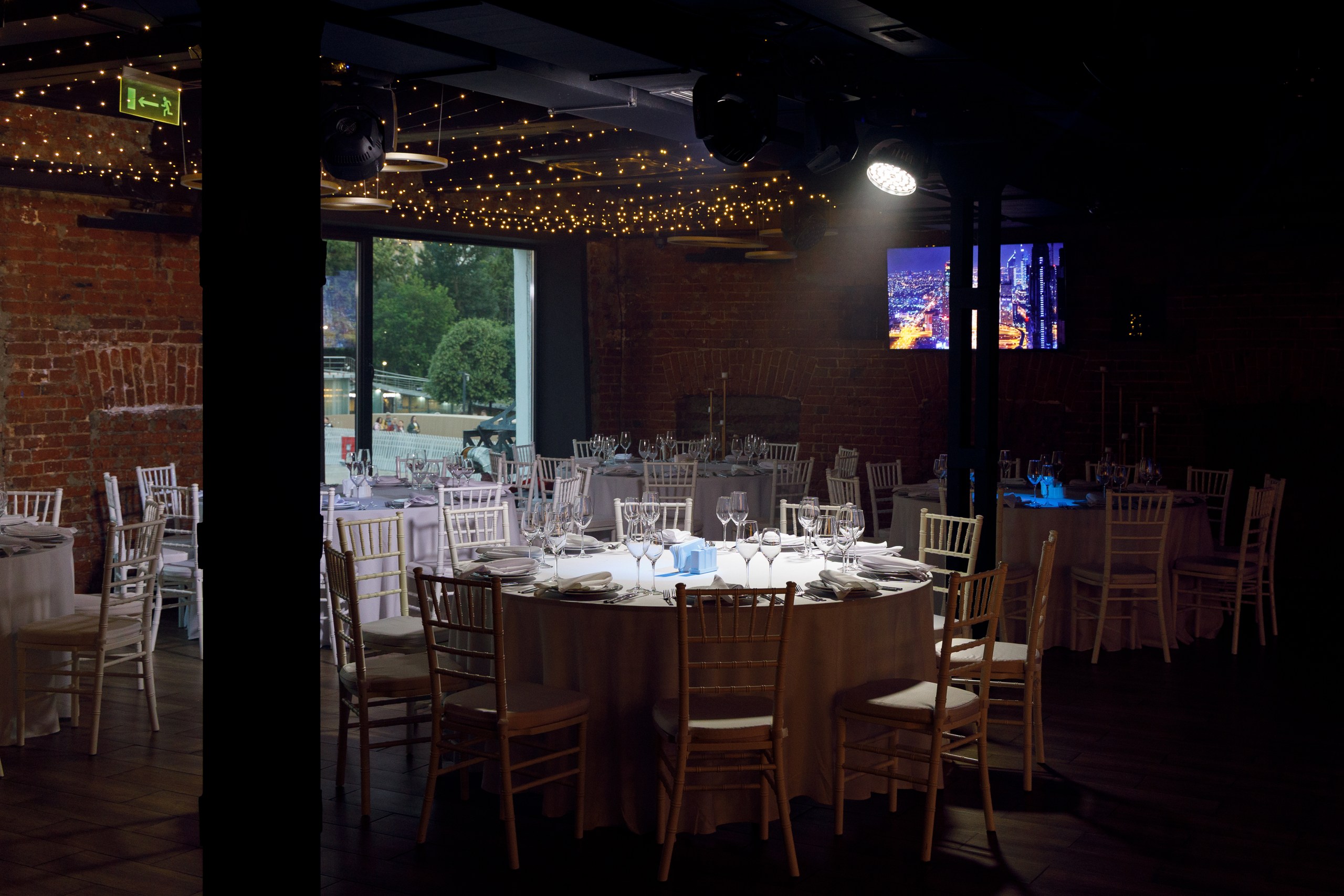 Фотография 2 площадки Лофт на территории фабрики «Красный октябрь»