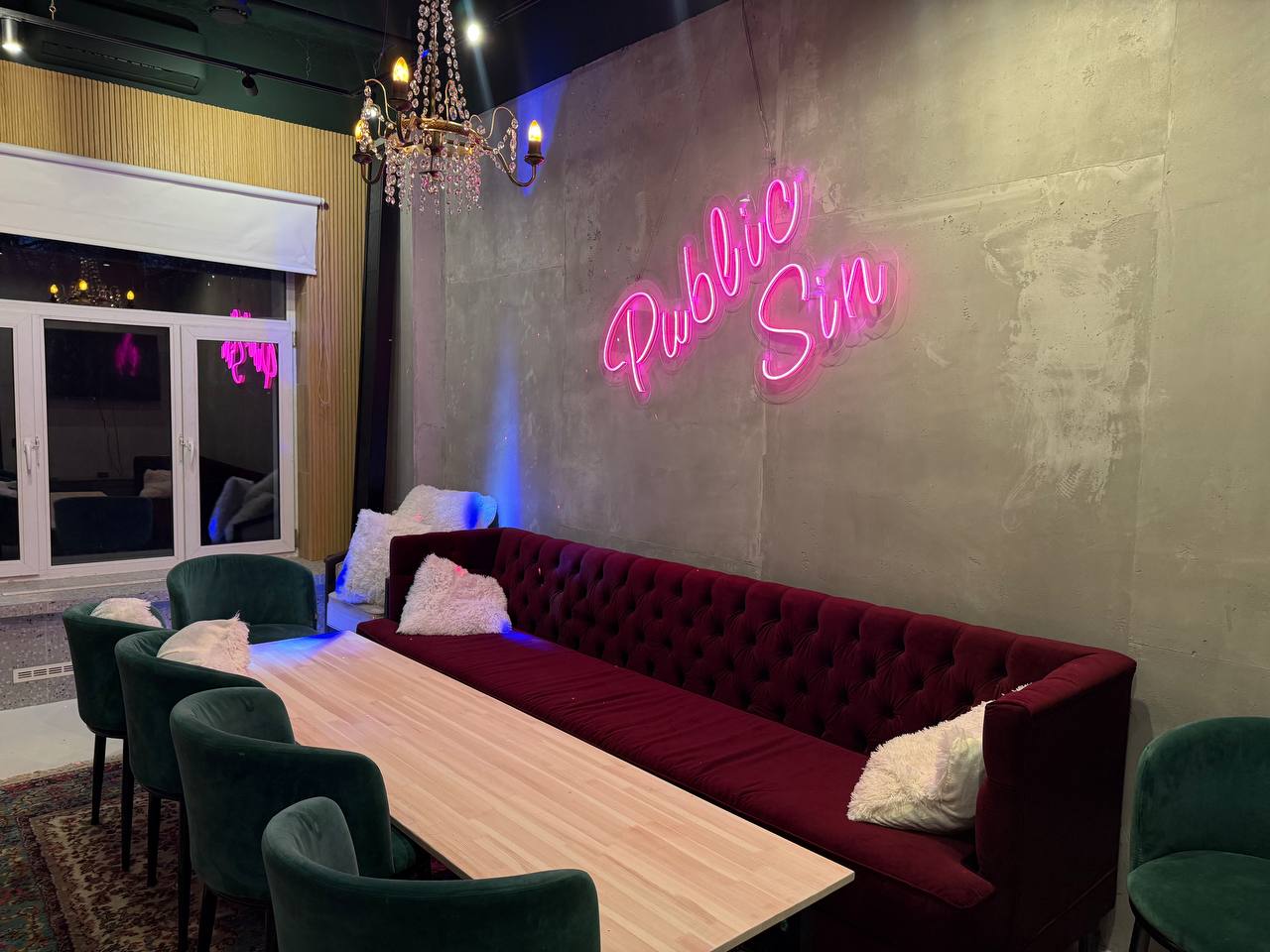 Фотография 6 площадки Компактный лофт с ТВ и приставкой