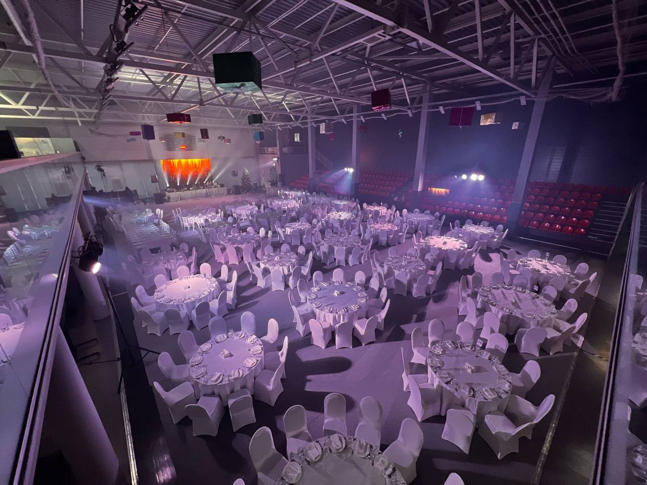Фотография 1 площадки Банкетный зал при отеле на 1000 гостей