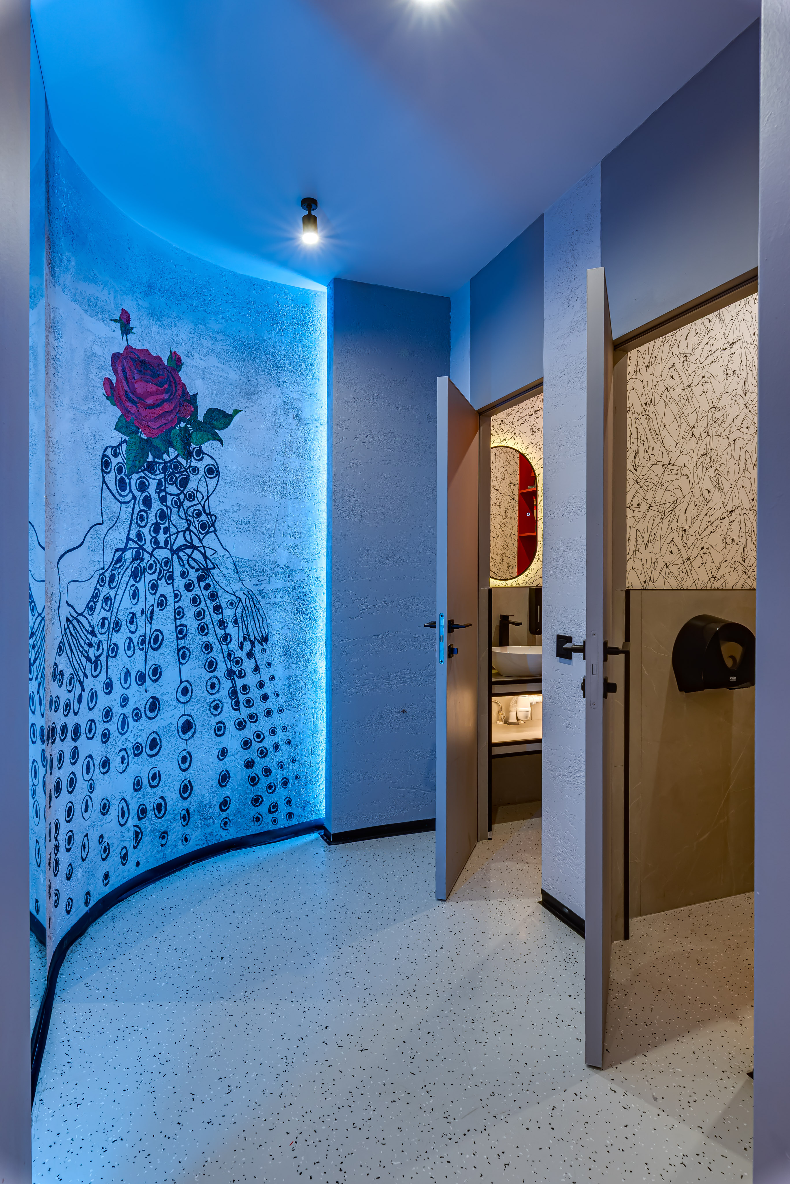 Фотография 11 площадки Лофт с караоке на Полянке