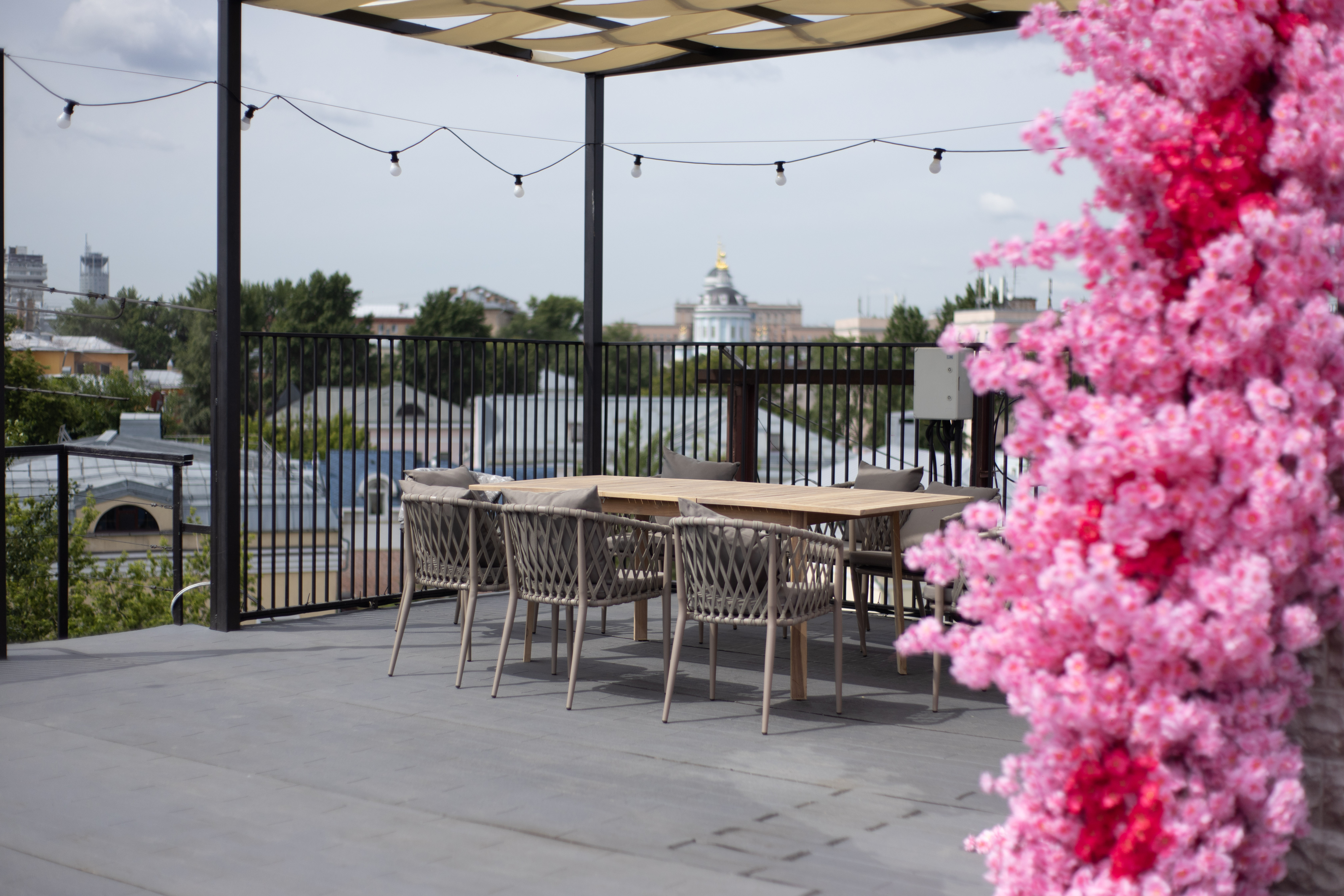 Фотография 12 площадки Mousse Loft - с верандой на крыше в центре Москвы