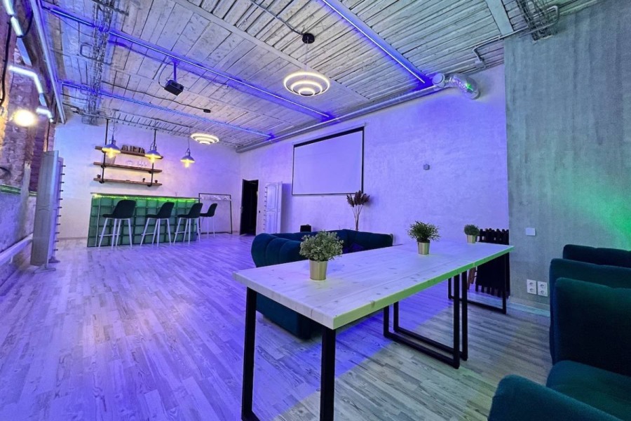 Фотография 4 площадки Светлый лофт с большим количеством окон, 7 минут от метро