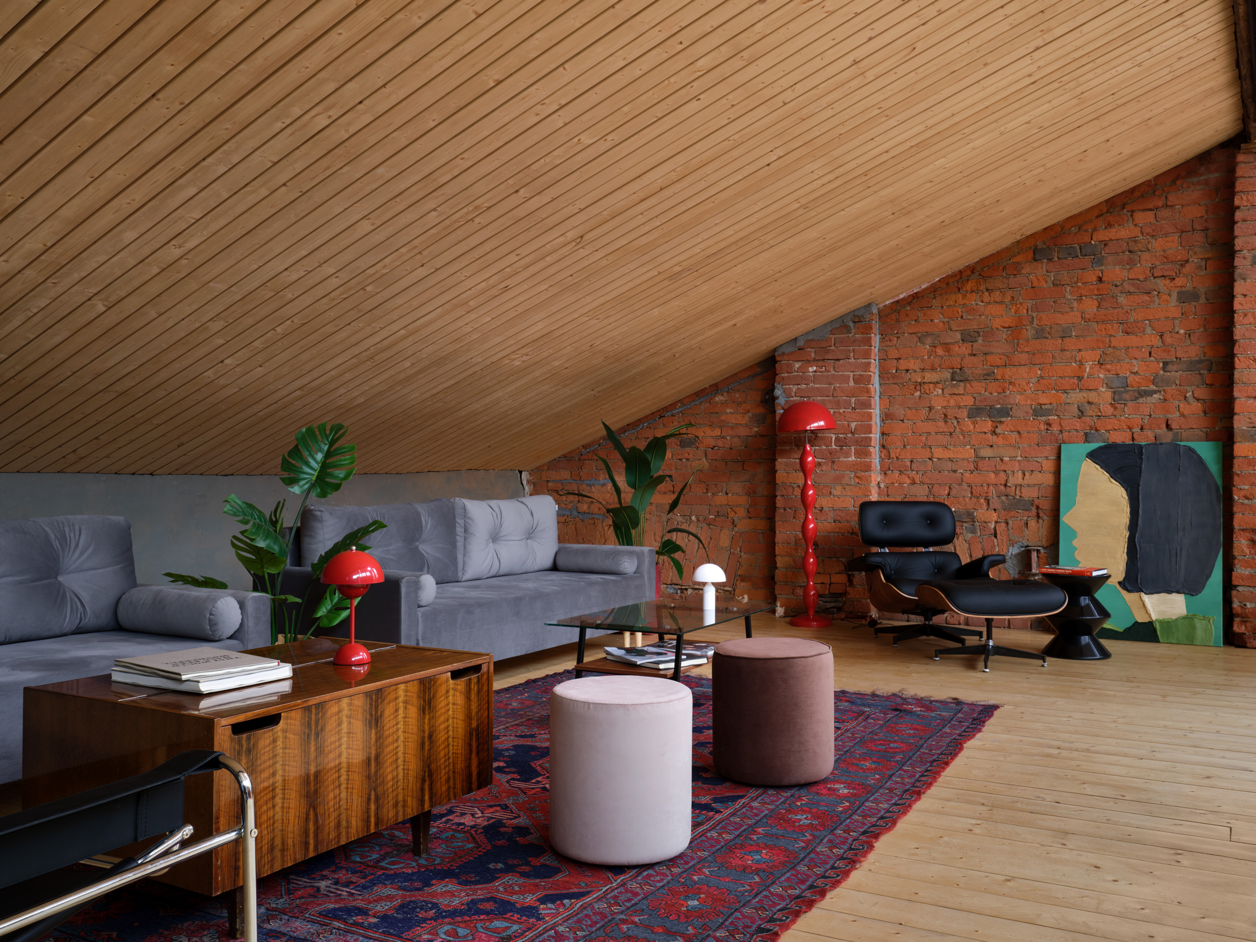 Фотография 9 площадки Двухуровневый лофт с высокими потолками и панорамными окнами