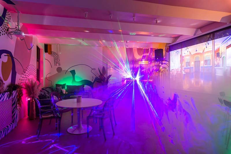 Фотография 8 площадки Лофт с верандой и караоке